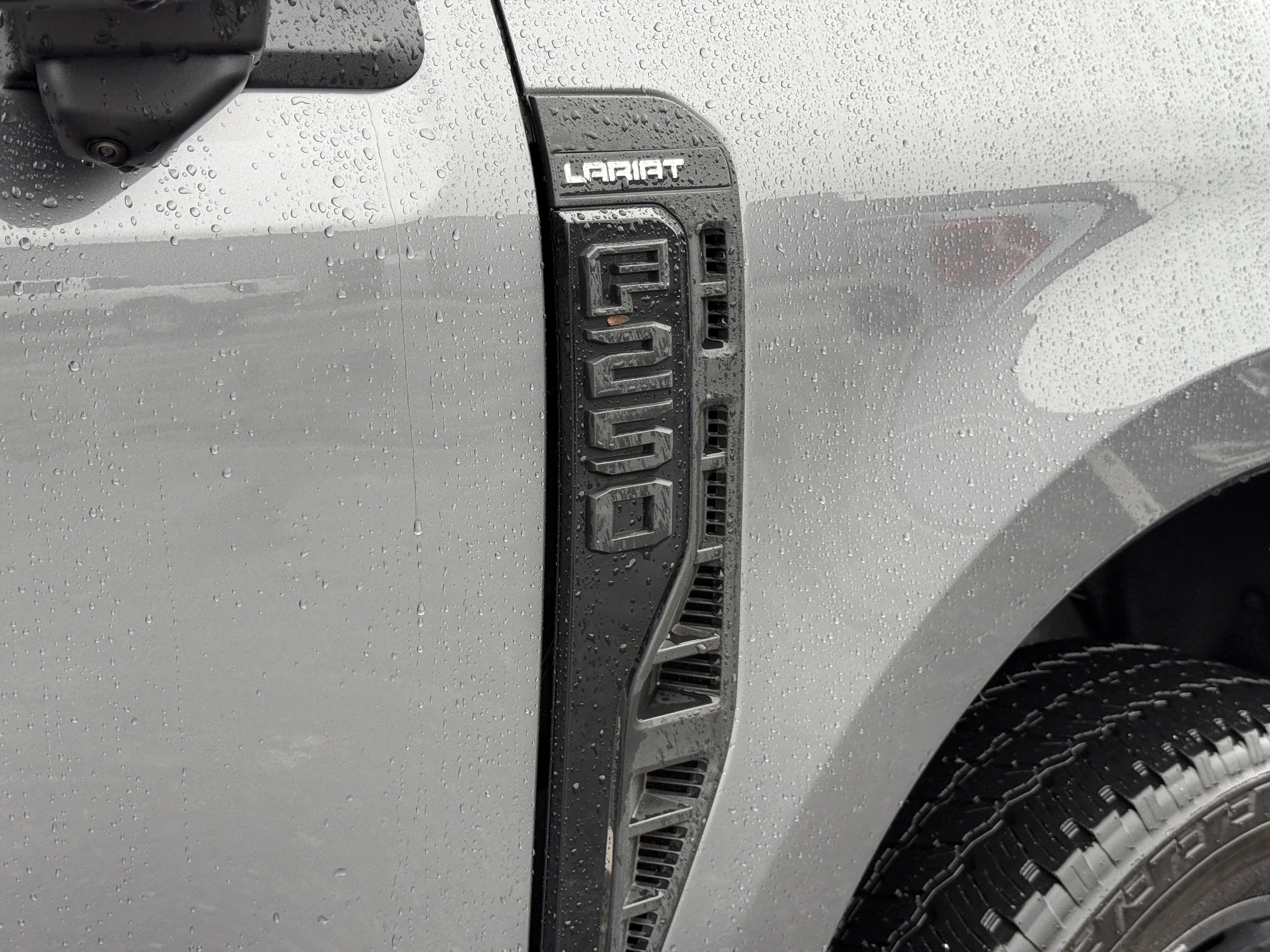 Certified 2024 Ford F250 Lariat w/ Sport Appearance Package AWD/4WD image 9