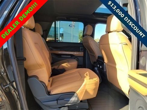 Used 2024 Ford Expedition Max Platinum image 15