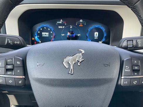 New 2025 Ford Bronco Sport Heritage w/ Convenience Package image 37