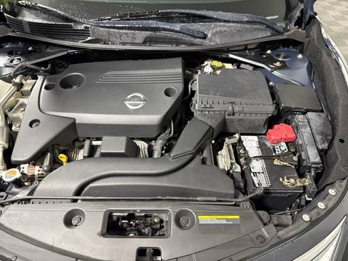 Used 2015 Nissan Altima 2.5 S w/ Sport Value Package FWD image 37