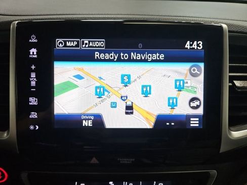 Certified 2018 Honda Ridgeline RTL-T image 10