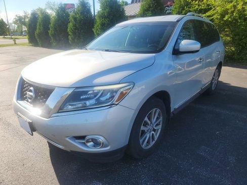 Used 2015 Nissan Pathfinder SL w/ SL Tech Package AWD/4WD image 1