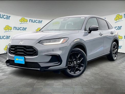 Used 2024 Honda HR-V Sport image 3