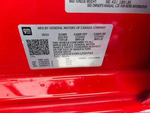 Used 2024 Chevrolet Silverado 1500 LT AWD/4WD image 14