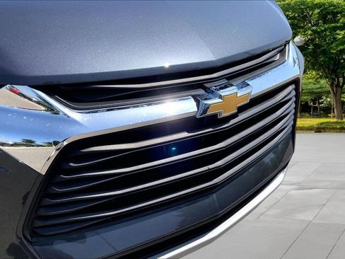 Used 2021 Chevrolet Blazer LT FWD image 32