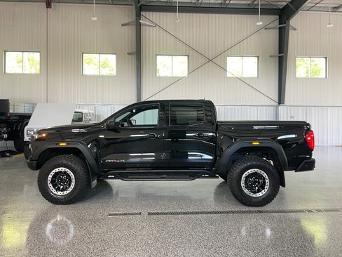 Used 2024 GMC Canyon AT4X w/ AT4X AEV Edition AWD/4WD image 4