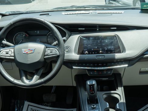 Used 2019 Cadillac XT4 Premium Luxury w/ Cold Weather Package FWD image 14