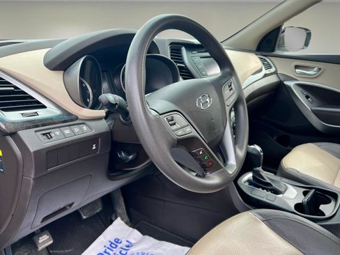 Used 2017 Hyundai Santa Fe Sport AWD/4WD image 10