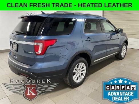 Used 2018 Ford Explorer XLT w/ Equipment Group 202A AWD/4WD image 6
