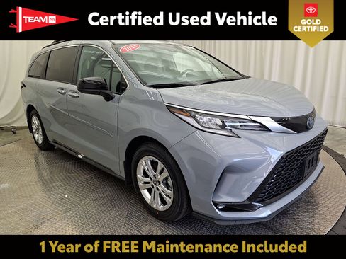 Certified 2023 Toyota Sienna XSE w/ XSE Plus Package AWD/4WD image 1