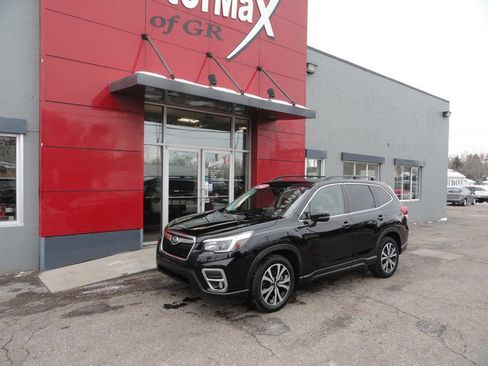 Used 2021 Subaru Forester Limited image 1