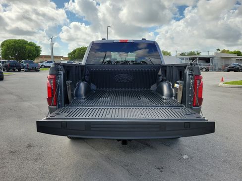 Used 2024 Ford F150 XLT w/ XLT Black Appearance Package RWD image 11