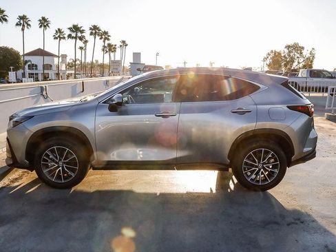 Used 2025 Lexus NX 250 FWD w/ Premium Package image 14