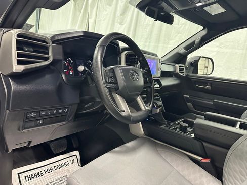 Used 2025 Toyota Tundra SR5 w/ SR5 Convenience Package image 15