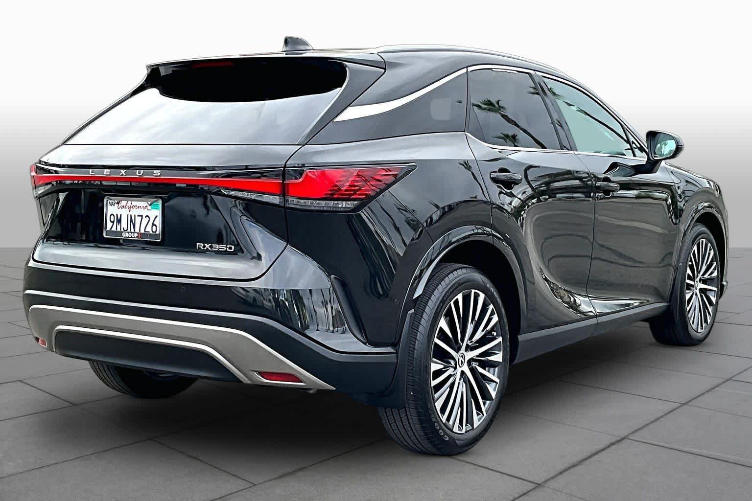 Used 2024 Lexus RX 350 Premium Plus w/ Convenience Package FWD image 12
