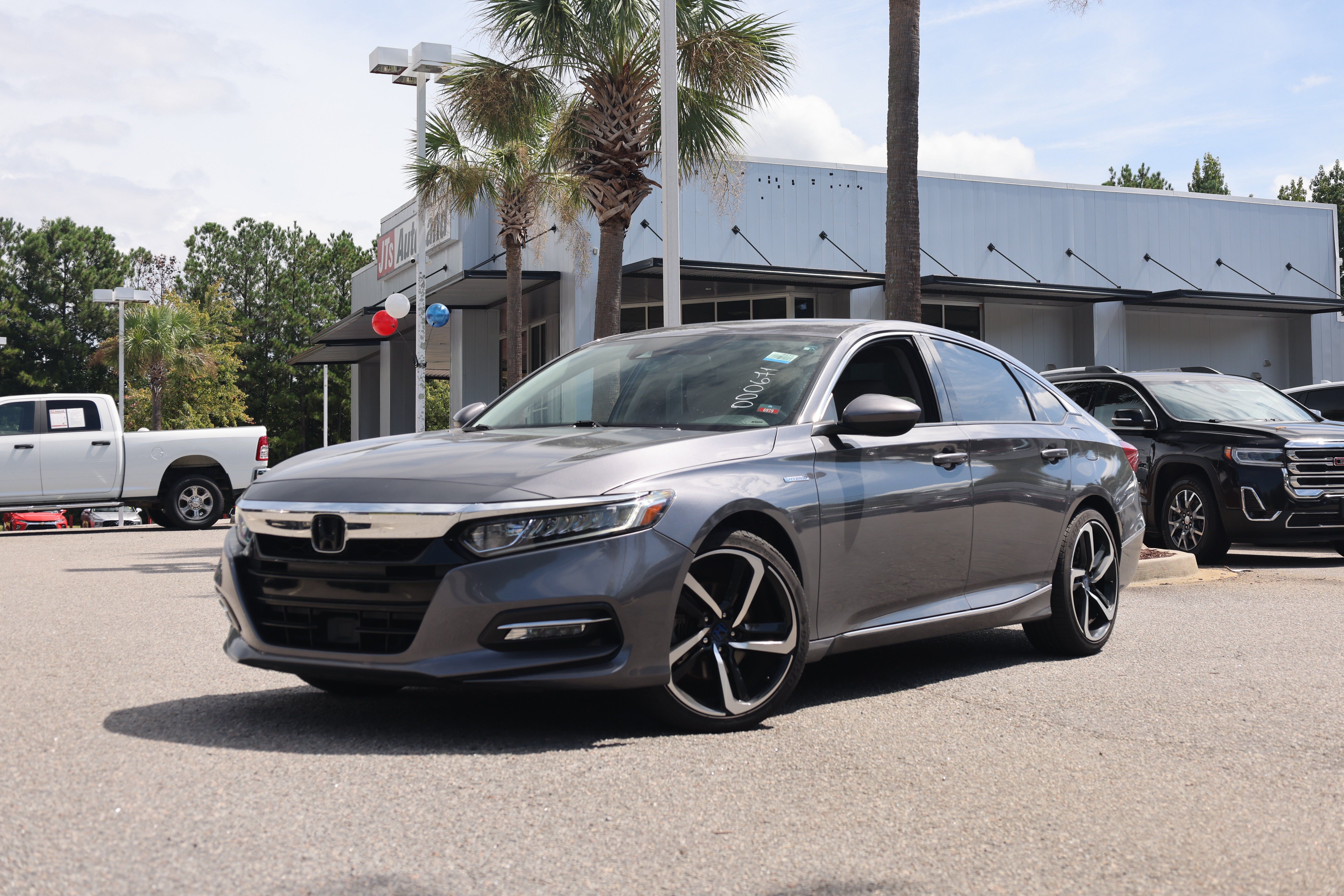 Used 2018 Honda Accord EX image 1