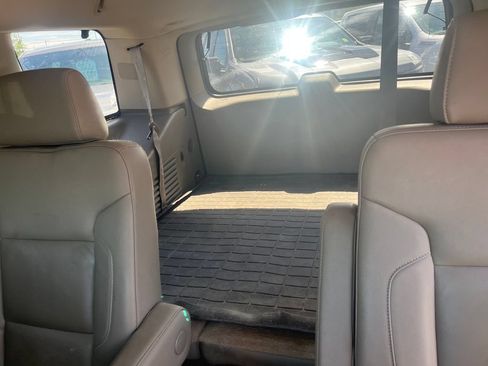 Used 2016 Chevrolet Tahoe LT w/ Off-Road Package AWD/4WD image 8