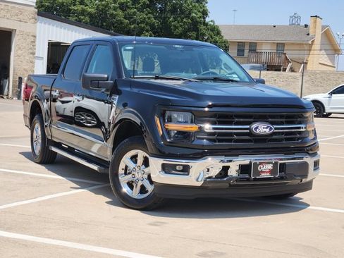 Used 2025 Ford F150 XLT w/ Equipment Group 301A Standard RWD image 2