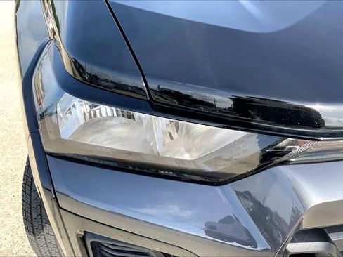 Used 2024 Chevrolet Colorado LT w/ LT Convenience Package image 26