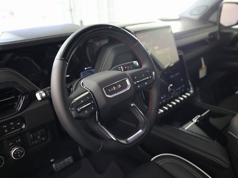 Used 2026 GMC Yukon AT4 Ultimate image 22