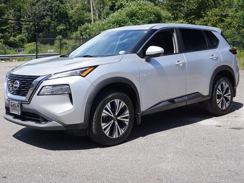 Used 2022 Nissan Rogue SV AWD/4WD image 6