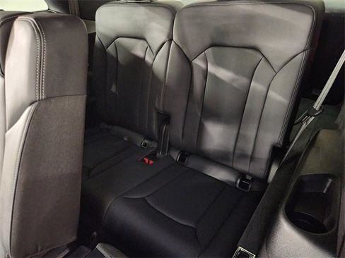 Used 2025 Audi Q7 3.0T Premium Plus image 32