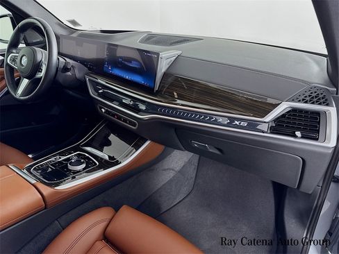 Used 2024 BMW X5 xDrive40i w/ Executive Package image 31