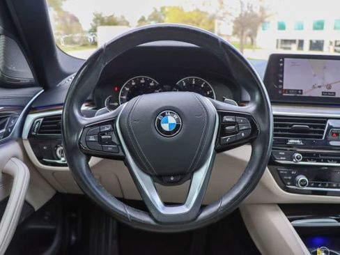 Used 2017 BMW 530i image 28