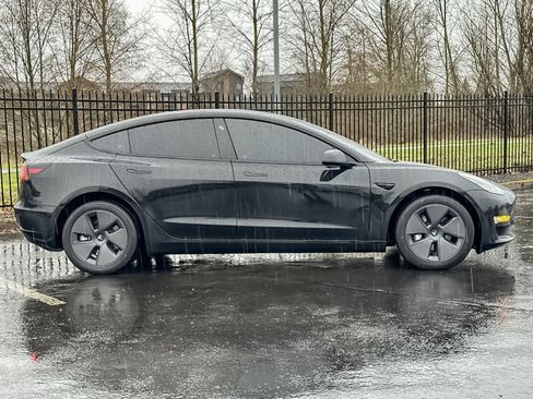 Used 2023 Tesla Model 3 Long Range image 2