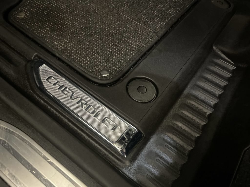 Used 2024 Chevrolet Silverado 1500 RST AWD/4WD image 30