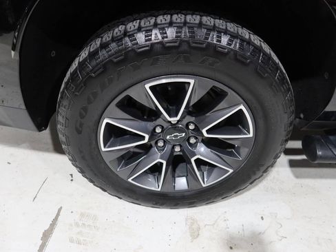 Used 2021 Chevrolet Suburban Z71 AWD/4WD image 41