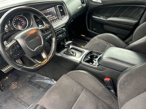 Used 2023 Dodge Charger Scat Pack RWD image 9