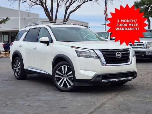 Certified 2024 Nissan Pathfinder Platinum AWD/4WD image 1