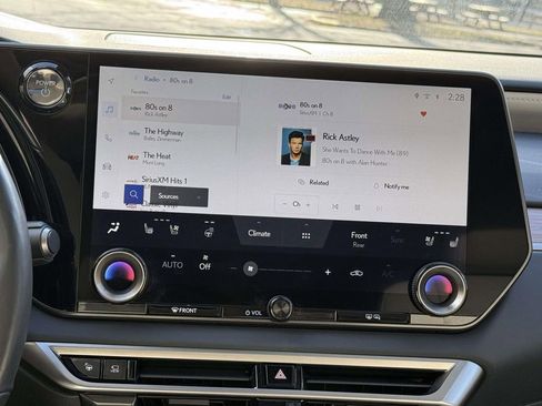 Used 2024 Lexus RX 350 image 10