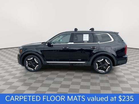 Certified 2025 Kia Telluride S image 6