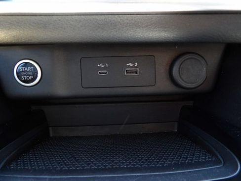 Used 2023 Nissan Rogue SV w/ SV Premium Package AWD/4WD image 29