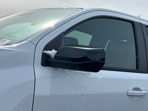 New 2026 GMC Canyon AT4 w/ AT4 Premium Package image 14