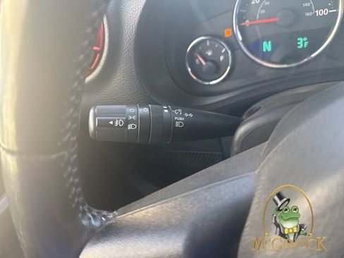 Used 2013 Jeep Wrangler Unlimited Sport image 12