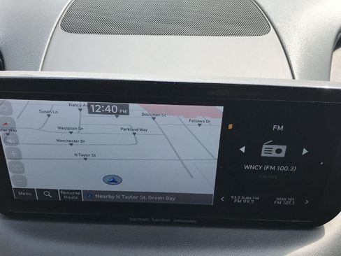 Used 2023 Hyundai Santa Fe Calligraphy AWD/4WD image 12