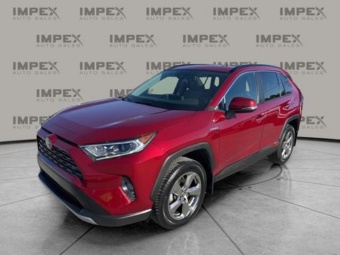 Used 2019 Toyota RAV4 Limited w/ Carpet Mat Package image 1