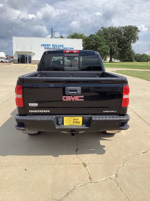 Used 2015 GMC Sierra 1500 Denali w/ Driver Alert Package AWD/4WD image 4