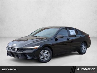 New 2026 Hyundai Elantra SE w/ Cargo Package