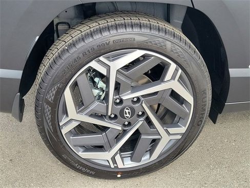 New 2026 Hyundai Kona SEL Premium image 24