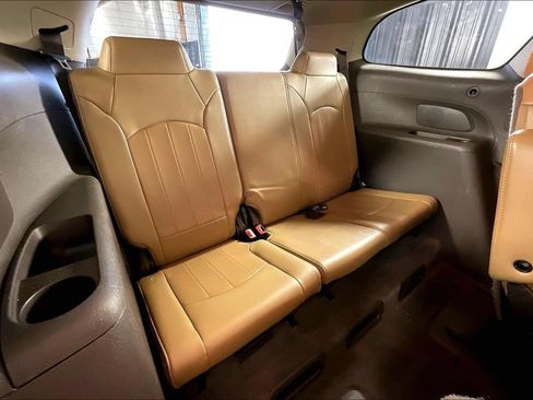 Used 2015 Buick Enclave Leather FWD image 36