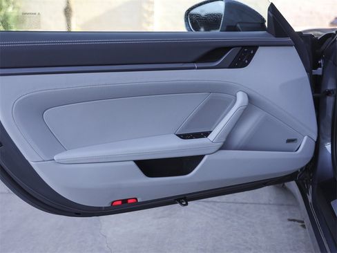 Certified 2025 Porsche 911 Carrera image 29