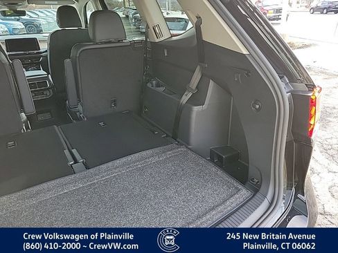 New 2026 Volkswagen Atlas SE image 58