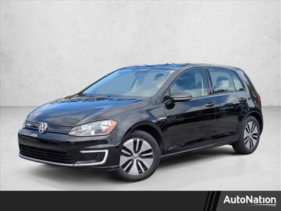 Used 2016 Volkswagen e-Golf SE w/ DC Fast Charging Package