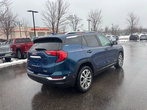 Used 2020 GMC Terrain SLT w/ Preferred Package image 5
