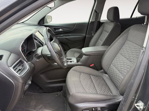 Used 2019 Chevrolet Equinox LT image 9