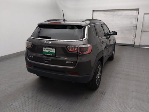 Used 2018 Jeep Compass Latitude w/ Popular Equipment Group AWD/4WD image 7